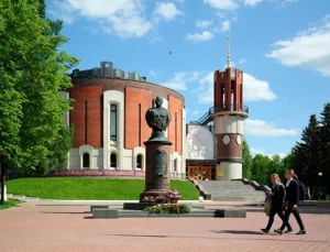Купцы, усадьбы и ремесла